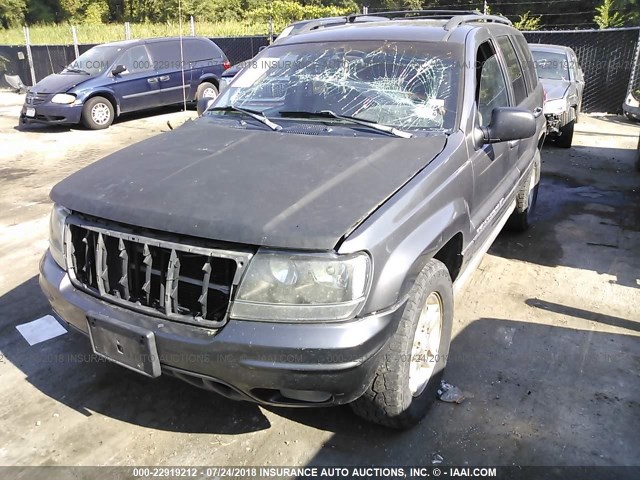 1J8GW68J32C221163 - 2002 JEEP GRAND CHEROKEE OVERLAND SILVER photo 2