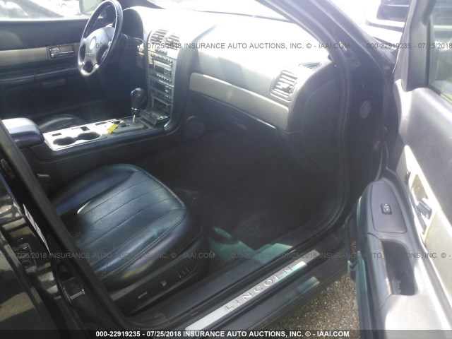 1LNHM87A24Y679339 - 2004 LINCOLN LS 黑色 照片 5