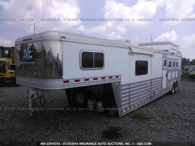 5MKWG3127C0012694 - 2012 ELITE HORSE TRAILER  WHITE photo 2