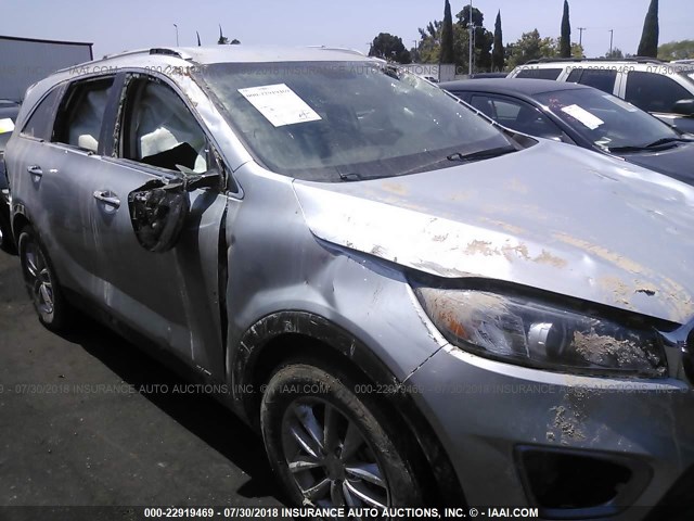 5XYPGDA5XJG350825 - 2018 KIA SORENTO LX/L SILVER photo 6