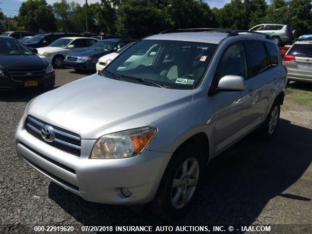 JTMBD31V065043743 - 2006 TOYOTA RAV4 LIMITED GRAY photo 2