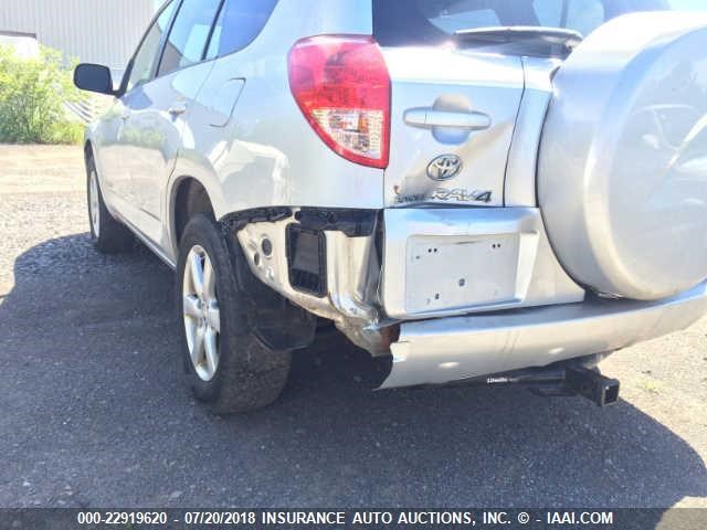 JTMBD31V065043743 - 2006 TOYOTA RAV4 LIMITED GRAY photo 6