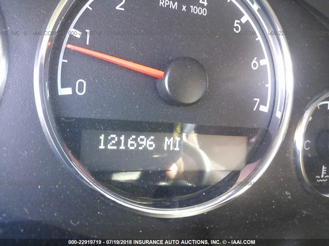 1GNDV23W78D176845 - 2008 CHEVROLET UPLANDER LS GRAY photo 7