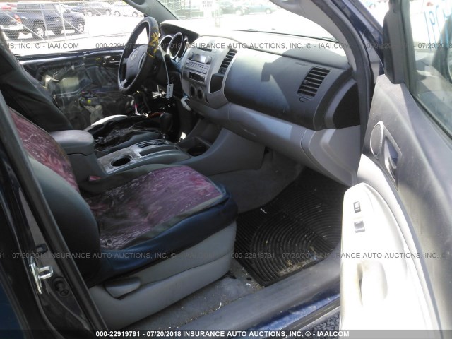 5TELU42N58Z484860 - 2008 TOYOTA TACOMA DOUBLE CAB ლურჯი ფოტო 5