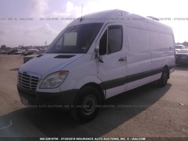 WDYPE8CC3A5494478 - 2010 FREIGHTLINER Sprinter 2500 WHITE photo 2