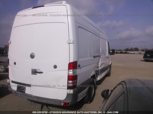 WDYPE8CC3A5494478 - 2010 FREIGHTLINER Sprinter 2500 WHITE photo 4