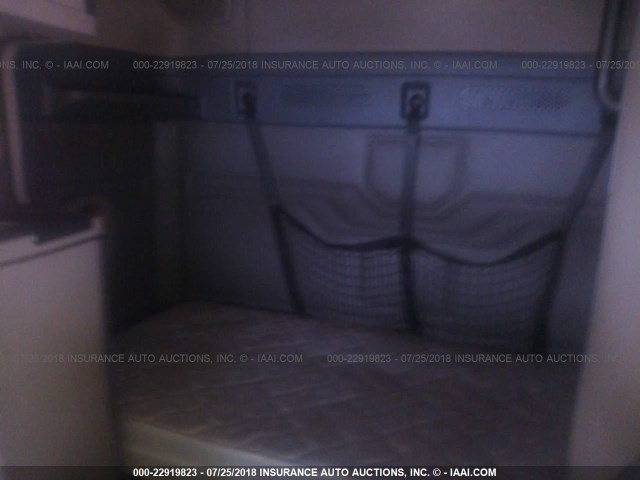 1FUJGLDR1CSBE3176 - 2012 FREIGHTLINER CASCADIA 125  WHITE photo 7