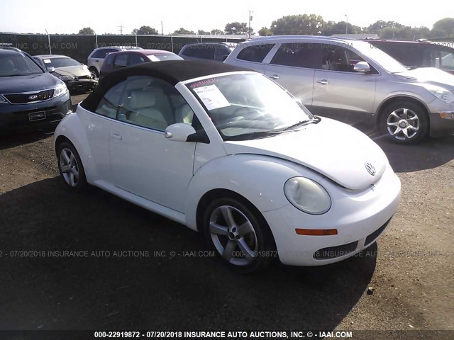 3VWFF31Y27M421785 - 2007 VOLKSWAGEN NEW BEETLE TRIPLE WHITE WHITE photo 1