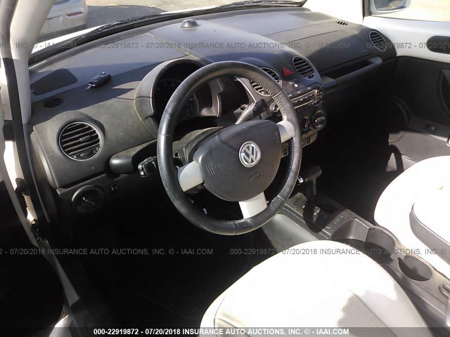 3VWFF31Y27M421785 - 2007 VOLKSWAGEN NEW BEETLE TRIPLE WHITE WHITE photo 5