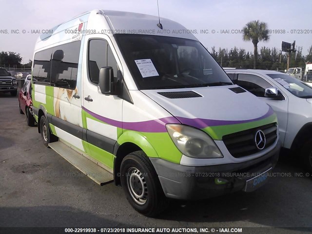 WDZPE7CCXA5491681 - 2010 MERCEDES-BENZ SPRINTER 2500 WHITE photo 1