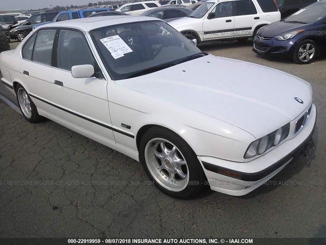 WBAHE1325SGE55007 - 1995 BMW 530 I WHITE photo 1