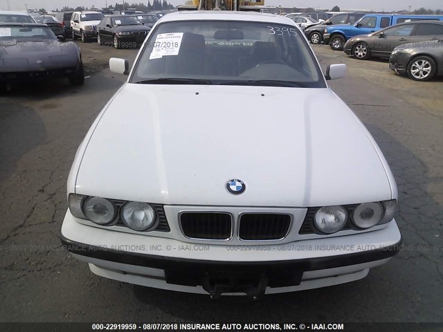 WBAHE1325SGE55007 - 1995 BMW 530 I WHITE photo 6