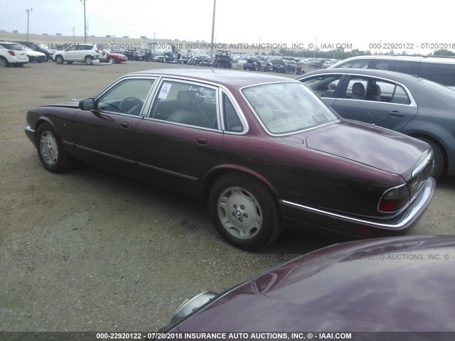 SAJHX1748TC770318 - 1996 JAGUAR XJ6 MAROON photo 3