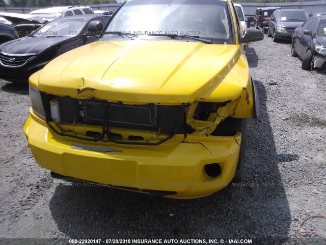 1D3HE72KX8S500203 - 2008 DODGE DAKOTA TRX YELLOW photo 6