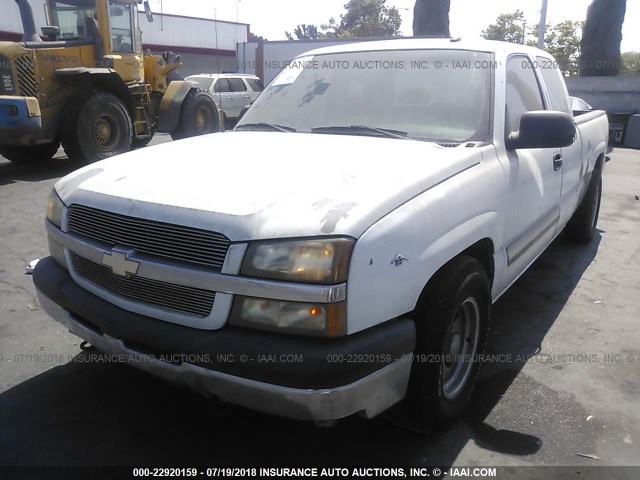 2GCEC19T641258212 - 2004 CHEVROLET SILVERADO C1500 WHITE photo 2