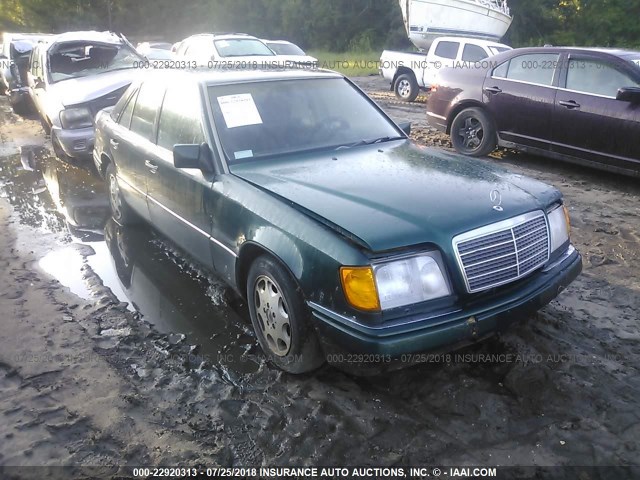 WDBEA32E5SC199866 - 1995 MERCEDES-BENZ E 320 BASE/320 SPECIAL GREEN photo 1