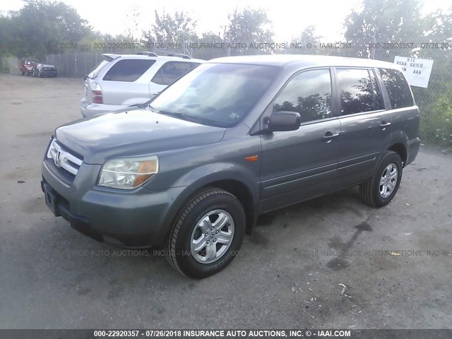 5FNYF18177B000884 - 2007 HONDA PILOT LX GRAY photo 2