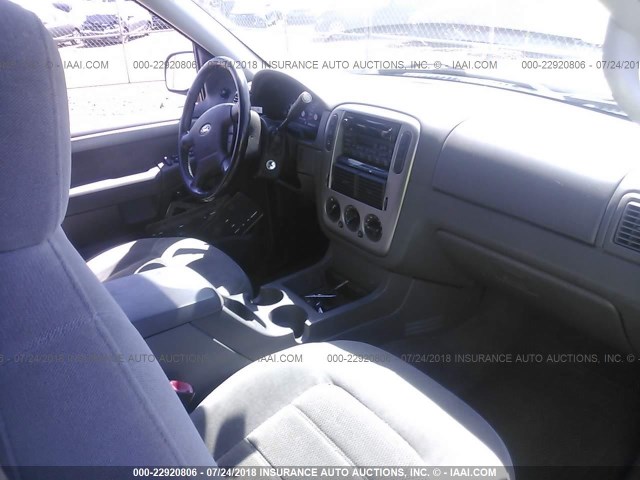 1FMZU73WX4UA72922 - 2004 FORD EXPLORER XLT/XLT SPORT/NBX 灰色 照片 5