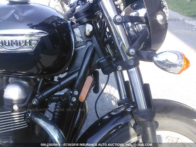 SMT920K17ET626045 - 2014 TRIUMPH MOTORCYCLE THRUXTON BLACK photo 5