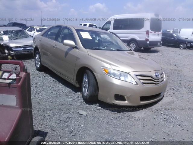 4T1BF3EK5BU202035 - 2011 TOYOTA CAMRY SE/LE/XLE ოქროსფერი ფოტო 1