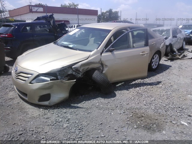 4T1BF3EK5BU202035 - 2011 TOYOTA CAMRY SE/LE/XLE ოქროსფერი ფოტო 2