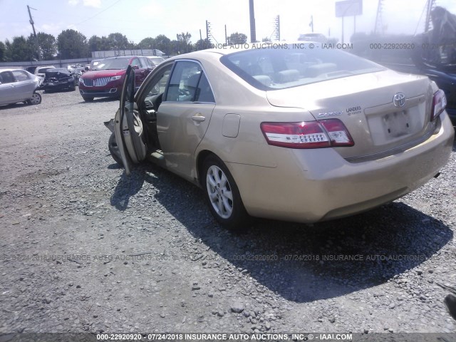 4T1BF3EK5BU202035 - 2011 TOYOTA CAMRY SE/LE/XLE ოქროსფერი ფოტო 3