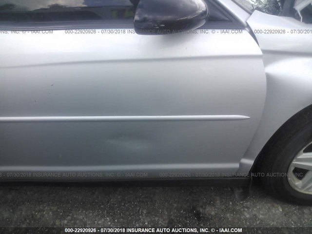 2G1WW12E049319345 - 2004 CHEVROLET MONTE CARLO LS ვერცხლისფერი ფოტო 6