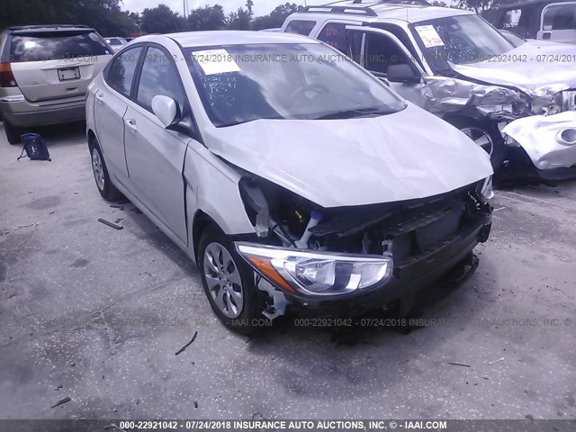 KMHCT4AE4GU972818 - 2016 HYUNDAI ACCENT SE WHITE photo 1