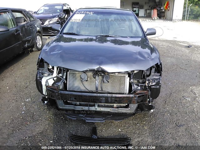 4T1BE46K69U359834 - 2009 TOYOTA CAMRY SE/LE/XLE ნაცრისფერი ფოტო 6