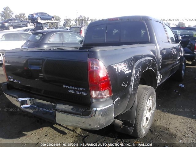 5TEJU62N67Z459984 - 2007 TOYOTA TACOMA DOUBLE CAB PRERUNNER BLACK photo 4