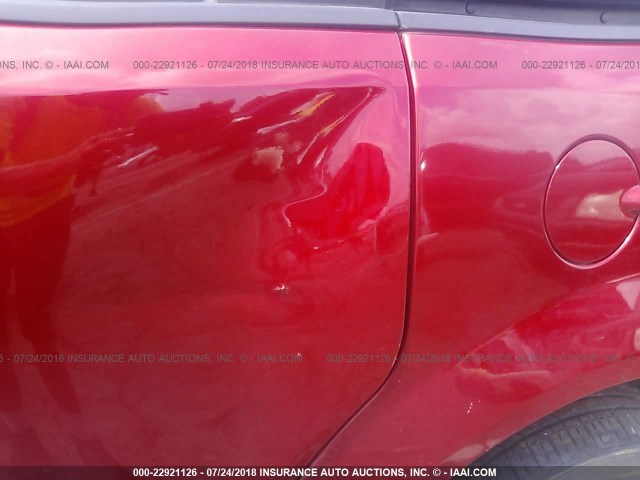 2D4RN5D19AR180338 - 2010 DODGE GRAND CARAVAN SXT RED photo 6