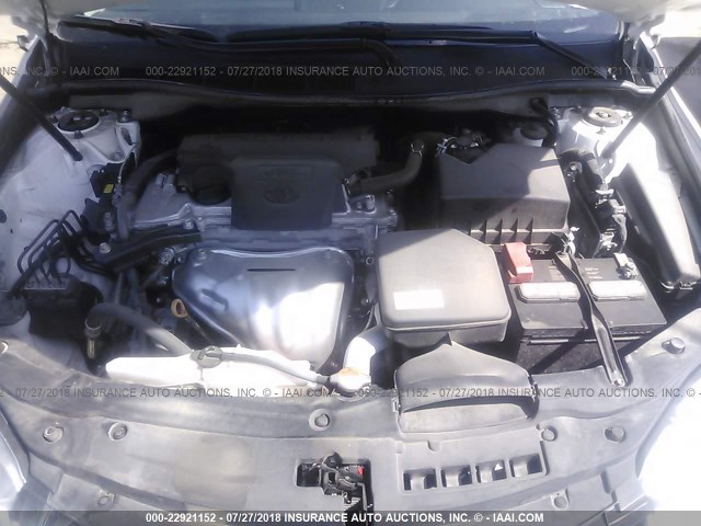 4T1BF1FK5GU243940 - 2016 TOYOTA CAMRY LE/XLE/SE/XSE 白色 照片 10