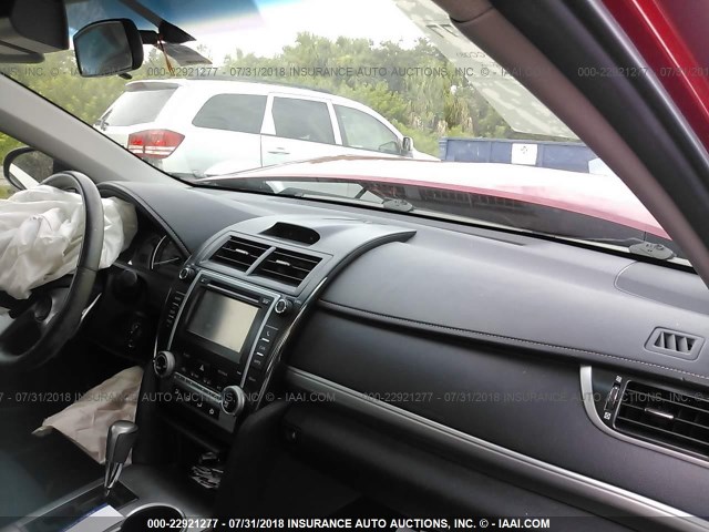 4T1BF1FK9CU635359 - 2012 TOYOTA CAMRY SE/LE/XLE წითელი ფოტო 5