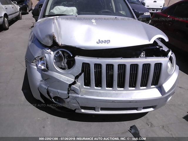 1J8FT47088D540515 - 2008 JEEP COMPASS SPORT GRAY photo 6