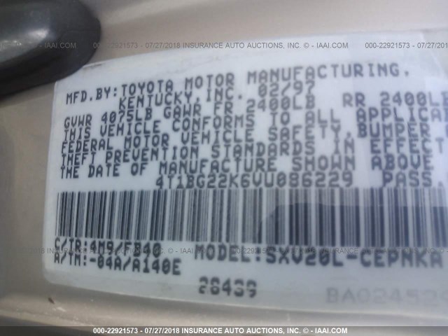 4T1BG22K6VU086229 - 1997 TOYOTA CAMRY CE/LE/XLE ბეჟი ფოტო 9