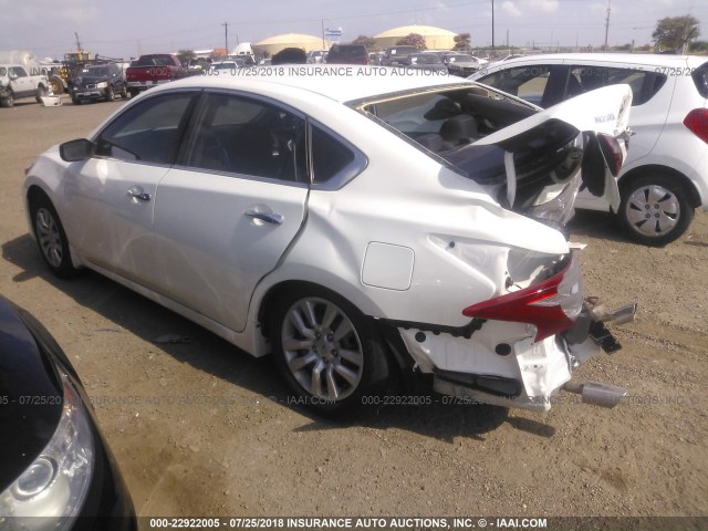 1N4AL3AP1JC231679 - 2018 NISSAN ALTIMA 2.5/S/SV/SL/SR WHITE photo 3