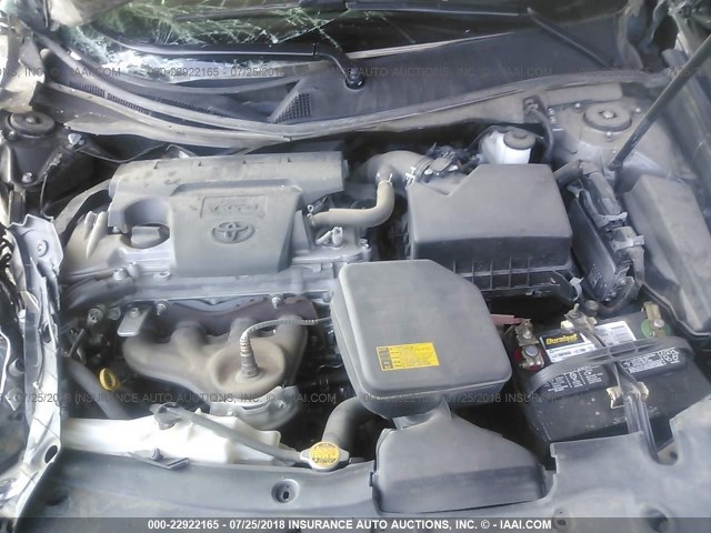 4T1BF1FK9CU071423 - 2012 TOYOTA CAMRY SE/LE/XLE ნაცრისფერი ფოტო 10