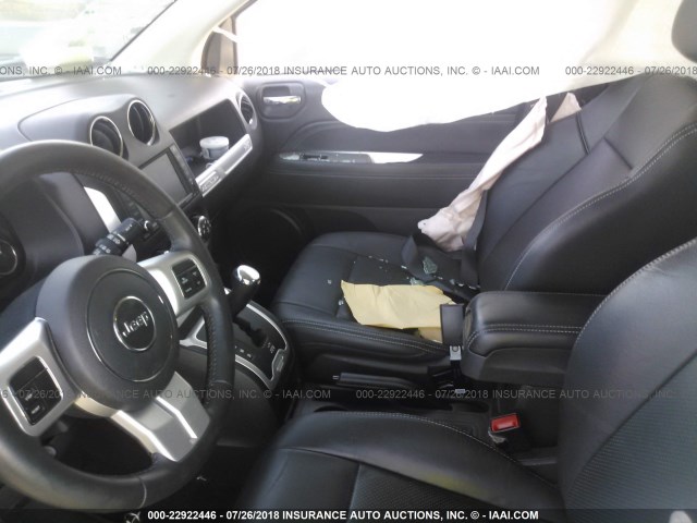 1C4NJCEAXFD171328 - 2015 JEEP COMPASS LATITUDE ნაცრისფერი ფოტო 5