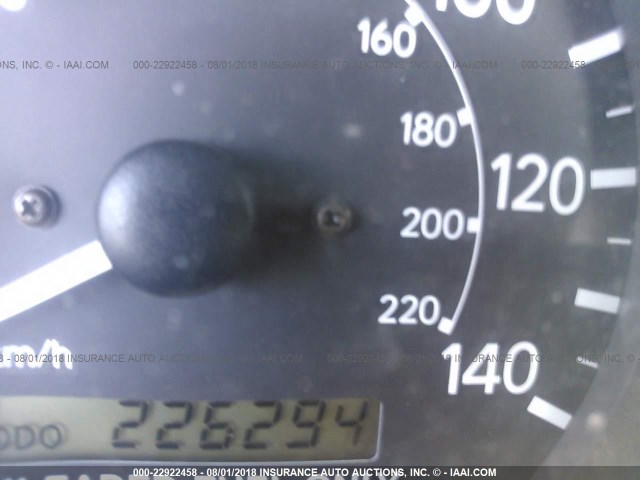 JT2BF22K6V0023428 - 1997 TOYOTA CAMRY LE/XLE BLACK photo 7