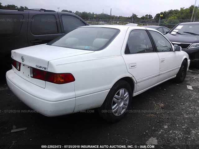 4T1BG22K21U777865 - 2001 TOYOTA CAMRY CE/LE/XLE 白色 照片 4