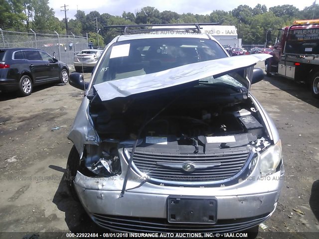 2C8GP34LX3R118288 - 2003 CHRYSLER TOWN & COUNTRY EL SILVER photo 6