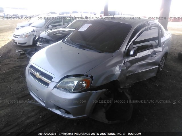 KL1TD5DE6BB139049 - 2011 CHEVROLET AVEO LS/LT SILVER photo 2