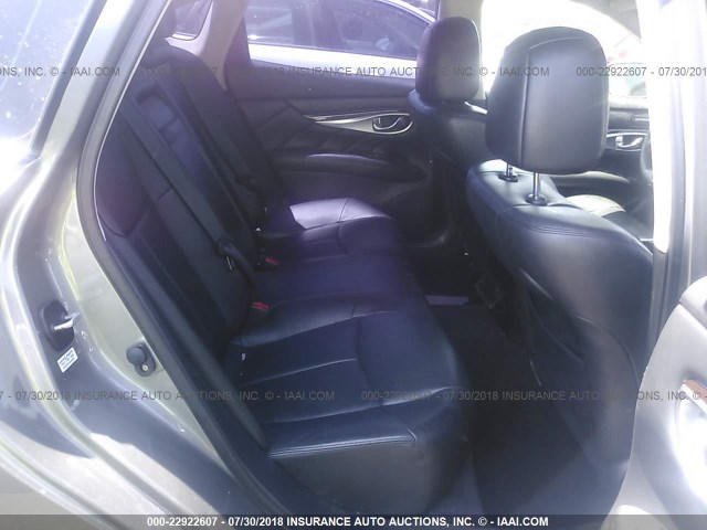 JN1BY1AP2CM332010 - 2012 INFINITI M37 GRAY photo 8