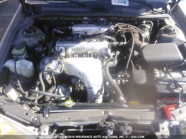 JT2BG22K210566413 - 2001 TOYOTA CAMRY CE/LE/XLE ნაცრისფერი ფოტო 10