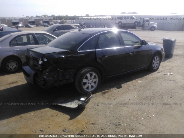 1FAHP24177G124318 - 2007 FORD FIVE HUNDRED SEL BLACK photo 4