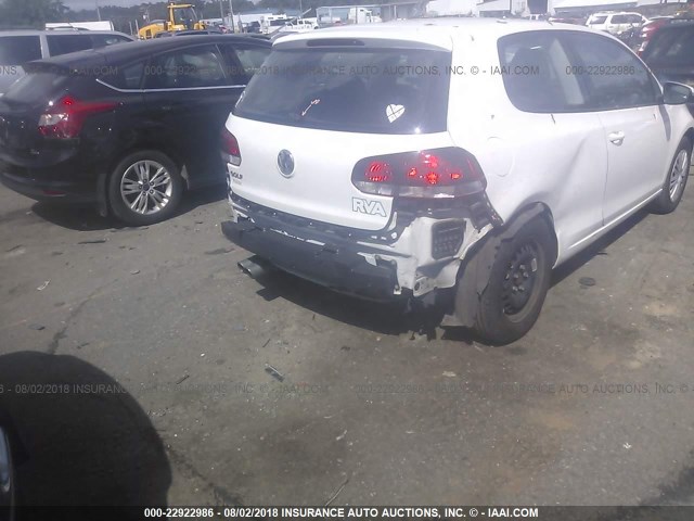 WVWAA7AJ5BW118370 - 2011 VOLKSWAGEN GOLF WHITE photo 6