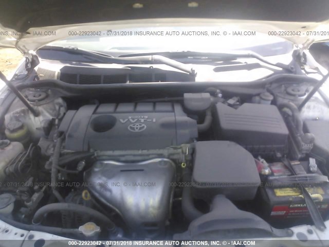 4T1BF3EKXAU556633 - 2010 TOYOTA CAMRY SE/LE/XLE თეთრი ფოტო 10