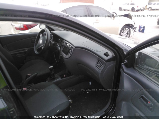 KNADE163486353020 - 2008 KIA RIO 5 SX BLACK photo 5