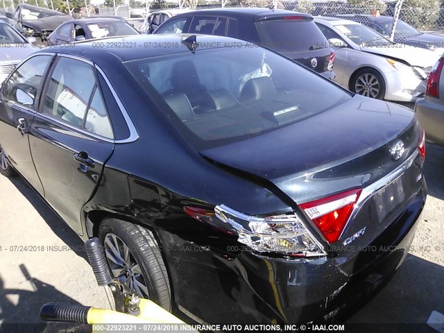 4T1BK1FK2FU554221 - 2015 TOYOTA CAMRY XSE/XLE BLACK photo 3