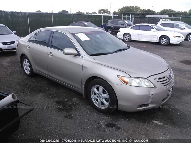 4T1BK46KX9U076488 - 2009 TOYOTA CAMRY SE/LE/XLE Champagne photo 1